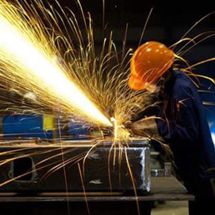 INDÚSTRIAS E INFRAESTRUTURA 18