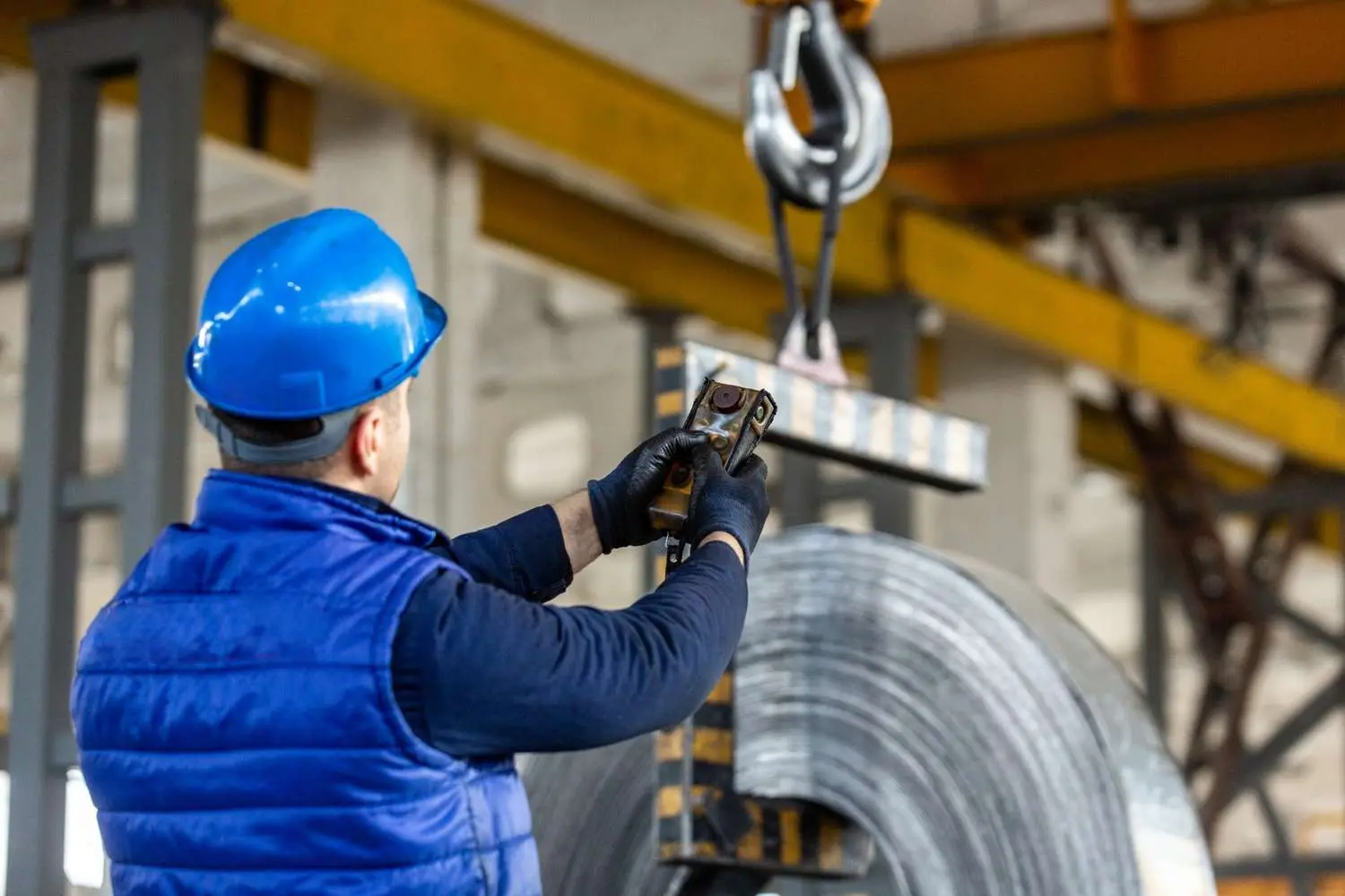 Industrial inspection of equipment and facilities — Service Description 2